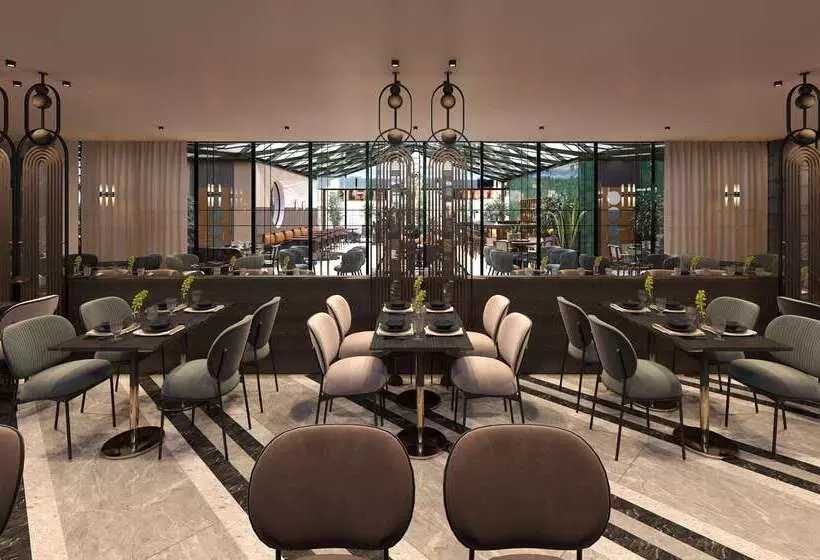 هتل Titanic Comfort Kurfürstendamm