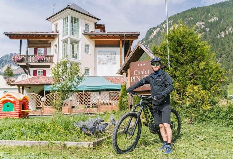 فندق Chalet Pineta Relax Location