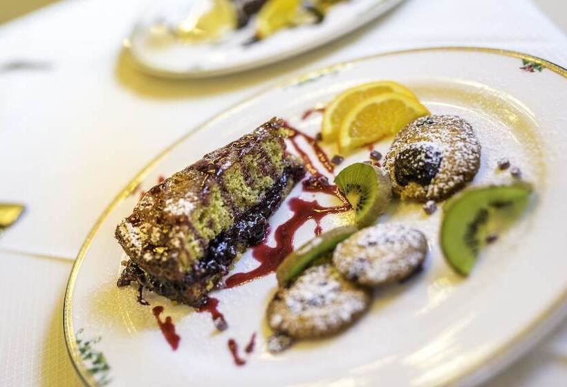 فندق Chalet Pineta Relax Location