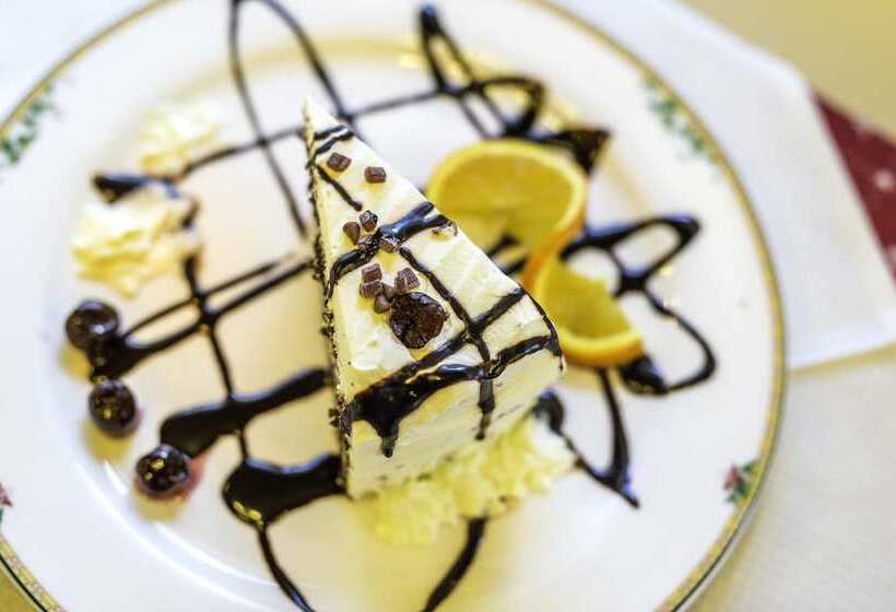 فندق Chalet Pineta Relax Location