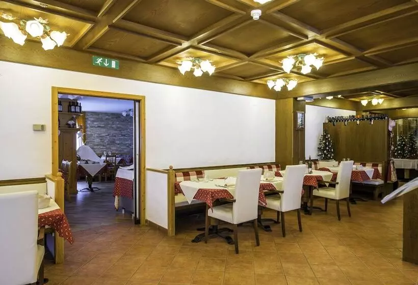 酒店 Chalet Pineta Relax Location