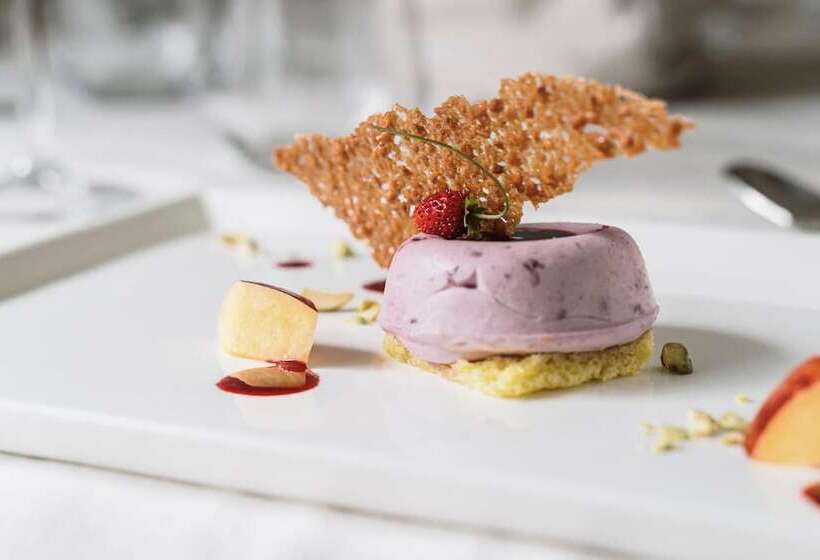 فندق Chalet Pineta Relax Location