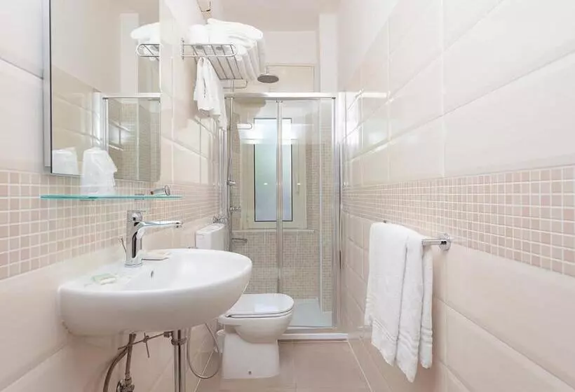 فندق Corona Milano Marittima