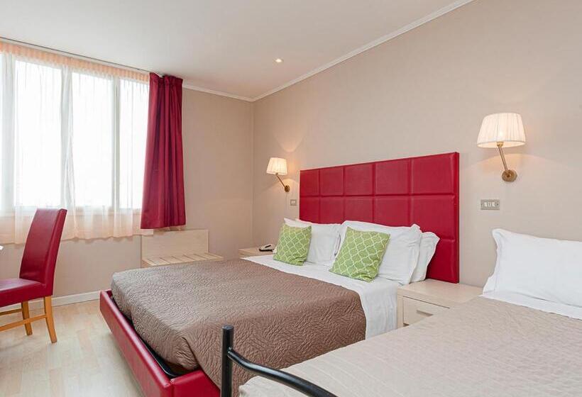 호텔 Corona Milano Marittima