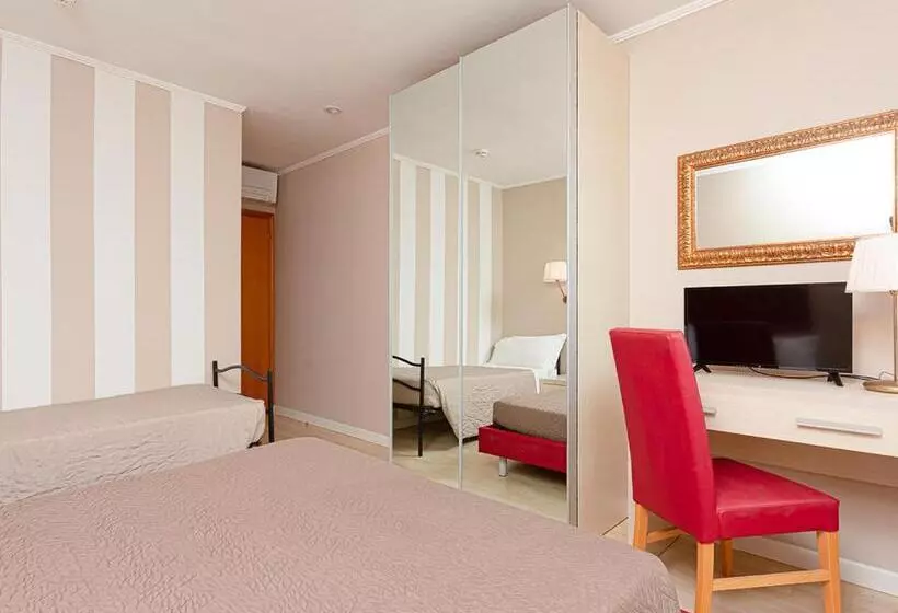 فندق Corona Milano Marittima