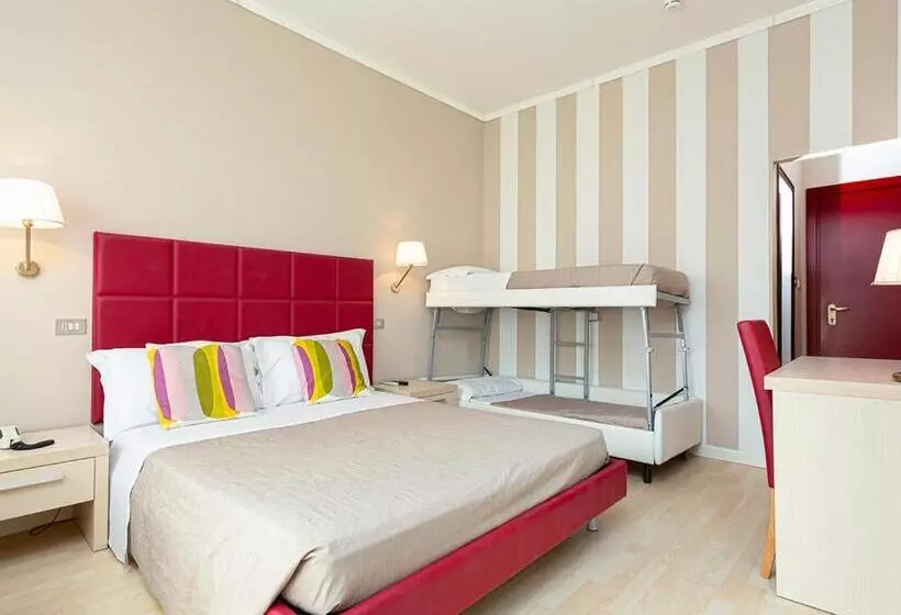 فندق Corona Milano Marittima