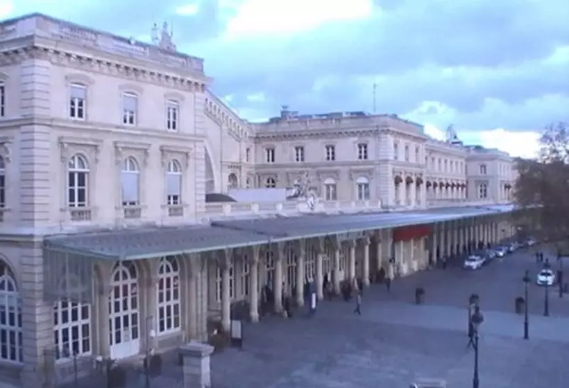 Hotel De Lorraine