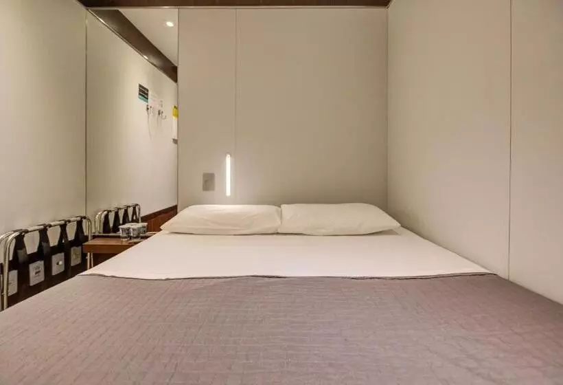 ホテル Fast Sleep Guarulhos By Slaviero Hotéis