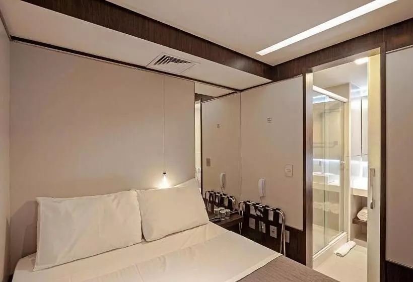 ホテル Fast Sleep Guarulhos By Slaviero Hotéis