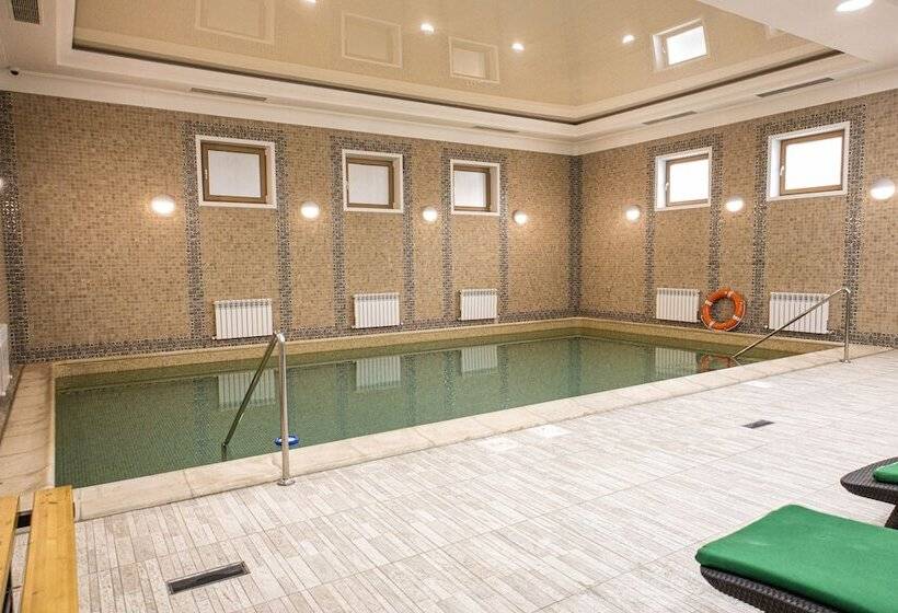 酒店 Ramada By Wyndham Astana