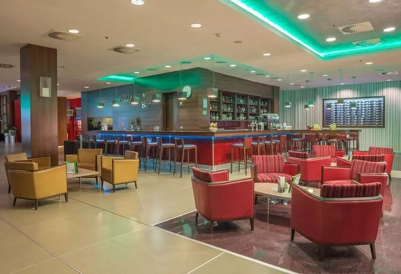 هتل Holiday Inn Zilina, An Ihg