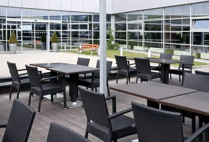 هتل Holiday Inn Zilina, An Ihg