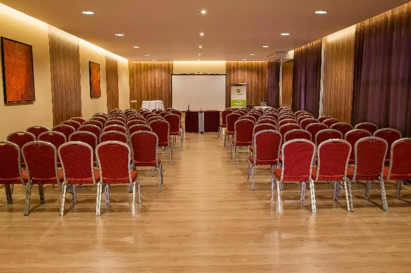 هتل Holiday Inn Zilina, An Ihg