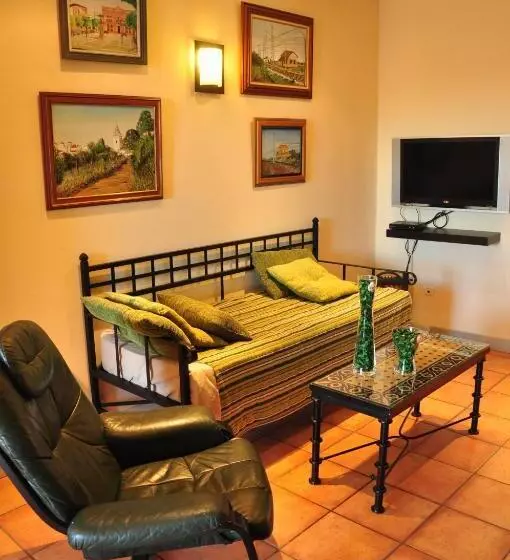 Отель Hostal Real