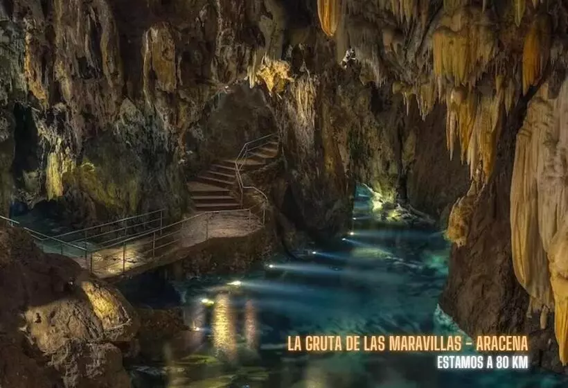 Отель Hostal Real