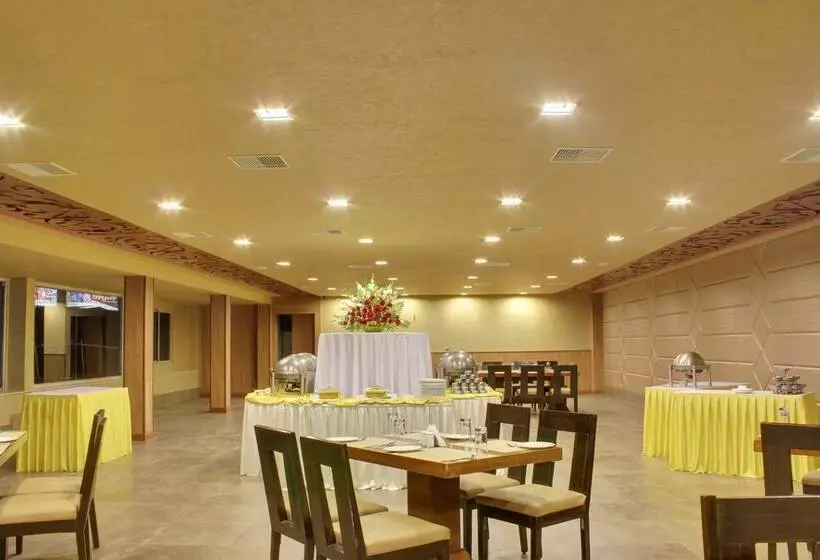 酒店 Justa Hyderabad