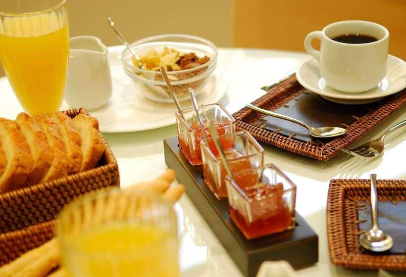 בית מלון כפרי Kastro