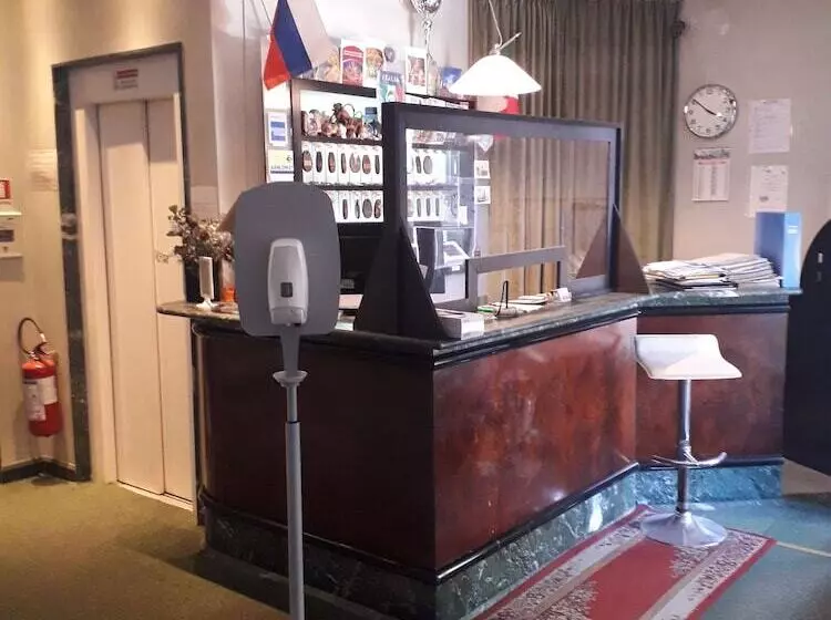 Hotelli Niagara Rimini