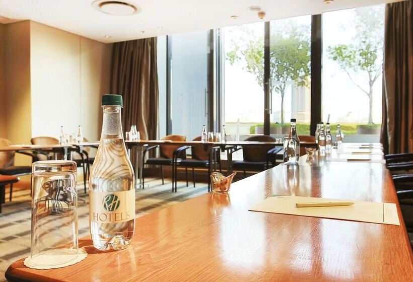 Rh Hotel Pretoria