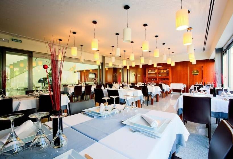 ホテル Santa Beatriz De Silva