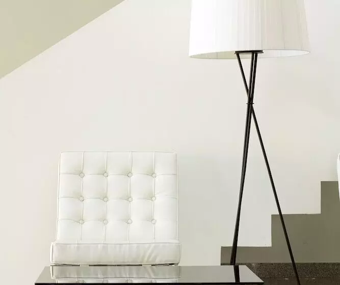 Отель Santa Beatriz De Silva