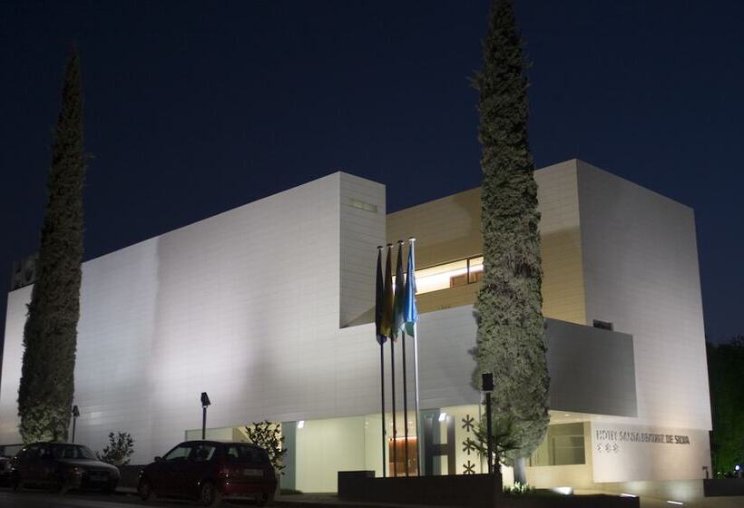 ホテル Santa Beatriz De Silva