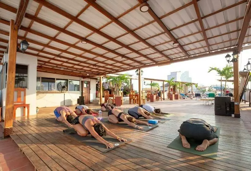 ホテル Socialtel Cartagena   Formerly Selina Cartagena