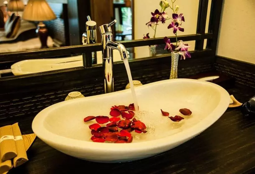 هتل Sun Spa Resort & Villa