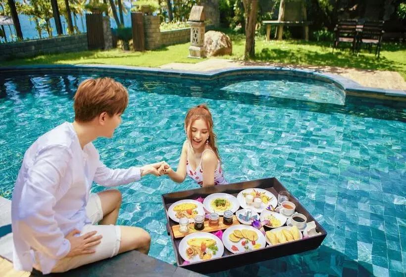 هتل Sun Spa Resort & Villa