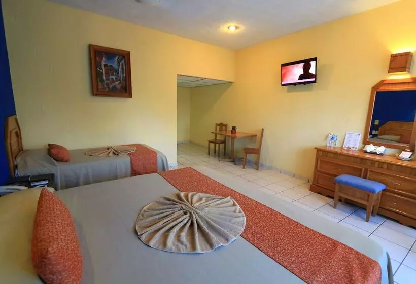 Отель Surf Olas Altas