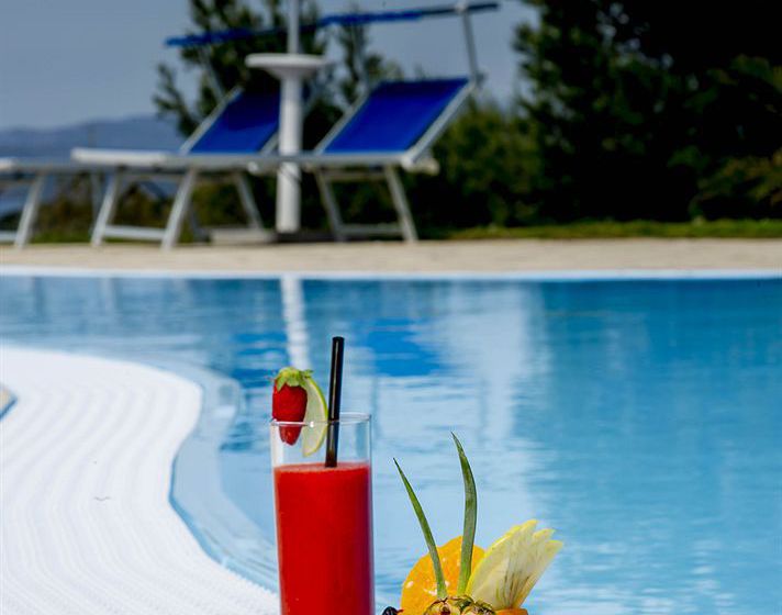 בית מלון כפרי Tupei Resort