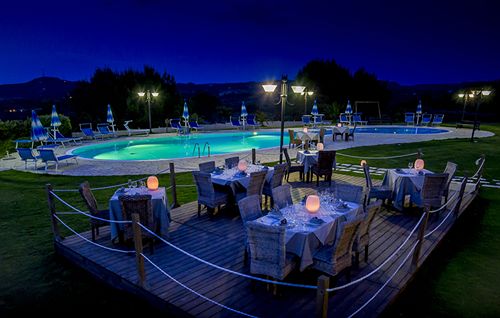 בית מלון כפרי Tupei Resort