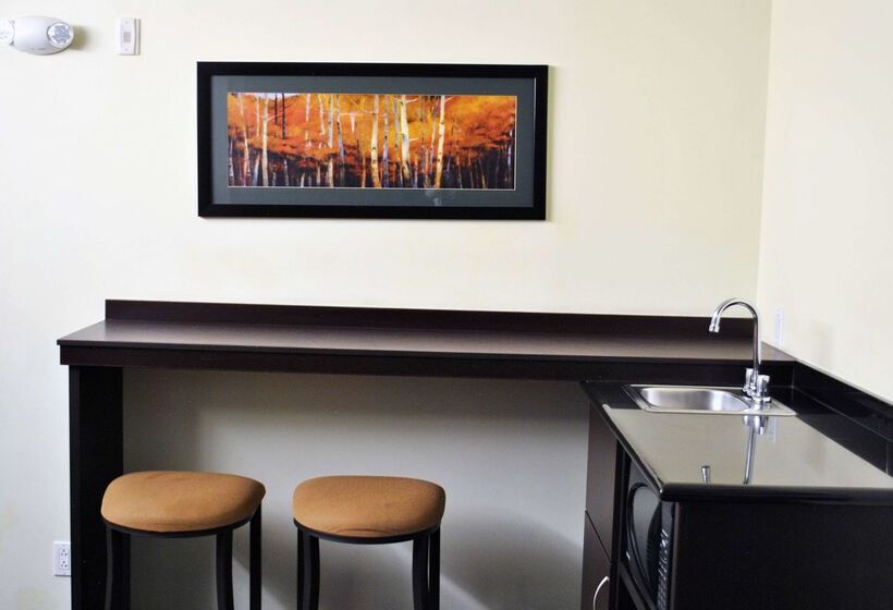 Microtel Inn And Suites By Wyndham Toluca