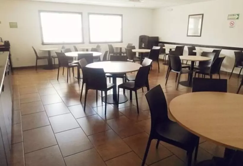 Microtel Inn And Suites By Wyndham Toluca