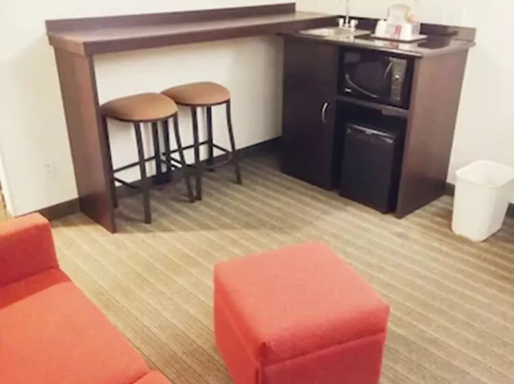 Microtel Inn And Suites By Wyndham Toluca