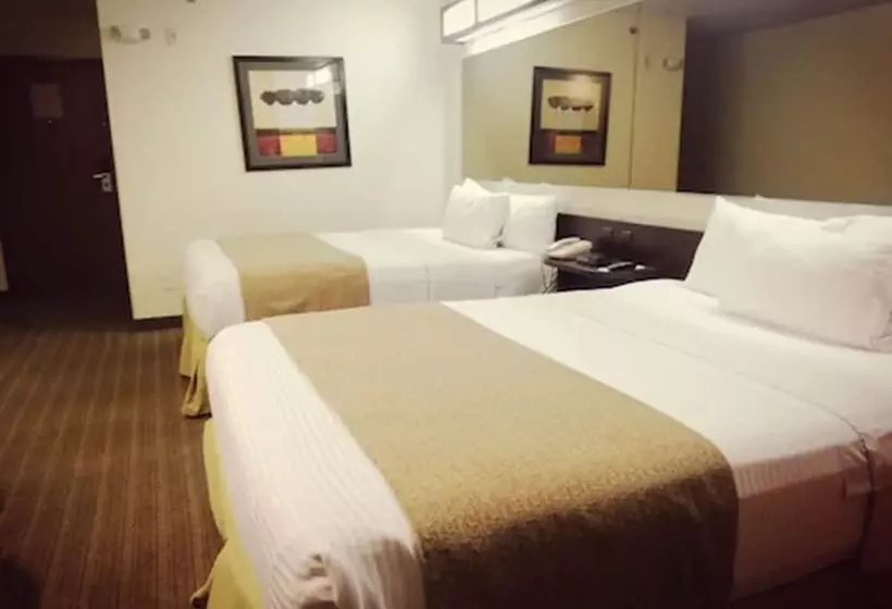 Microtel Inn And Suites By Wyndham Toluca