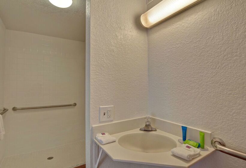 Motel 6cocoa Beach, Fl