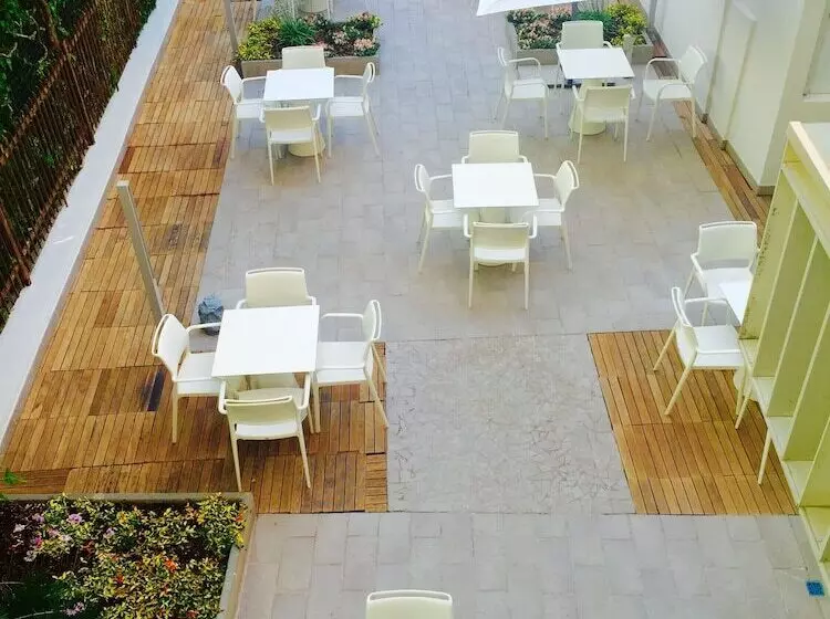 The One Hotel Designed For Adults Pet Lovers