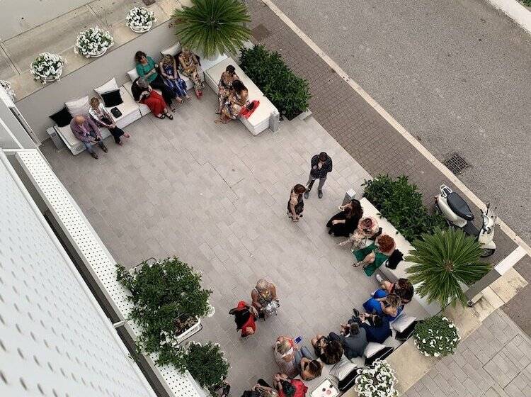 The One Hotel   Designed For Adults   Pet Lovers