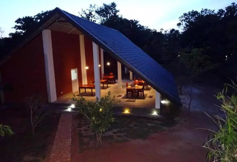ホテル Kadulla Resort