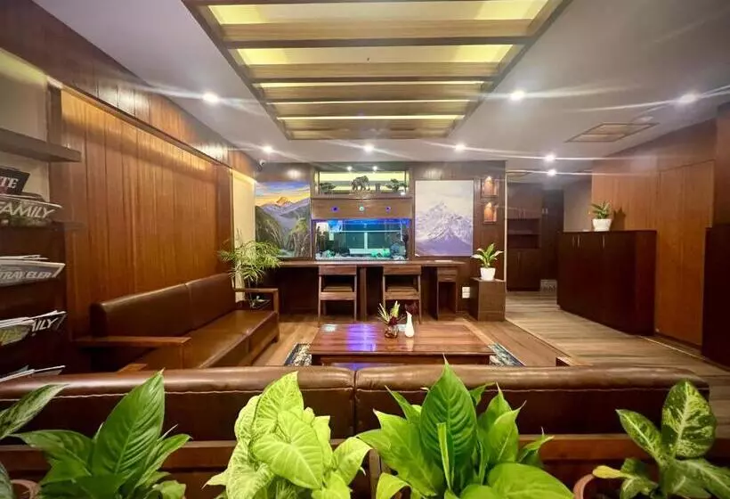 هتل Himalayan Suite