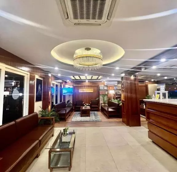 هتل Himalayan Suite