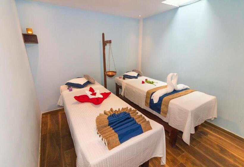 هتل Himalayan Suite