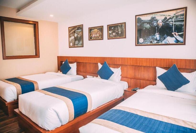 هتل Himalayan Suite