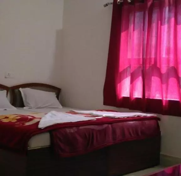 پانسیون Rama Guest House