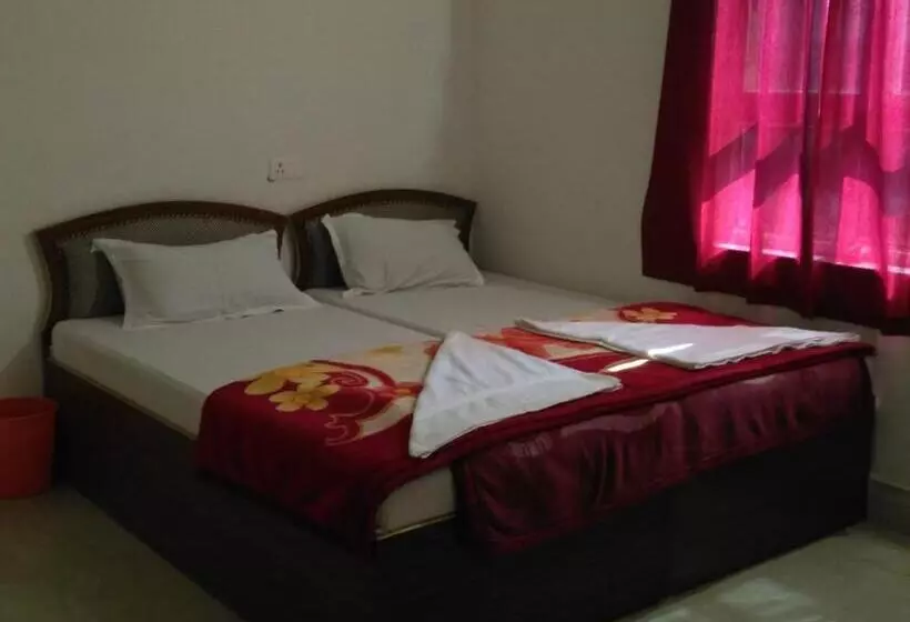 پانسیون Rama Guest House