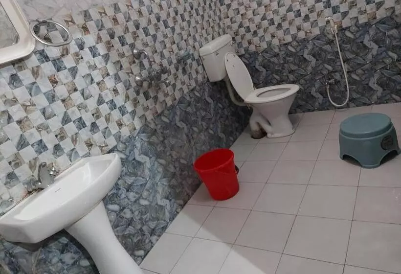 پانسیون Rama Guest House