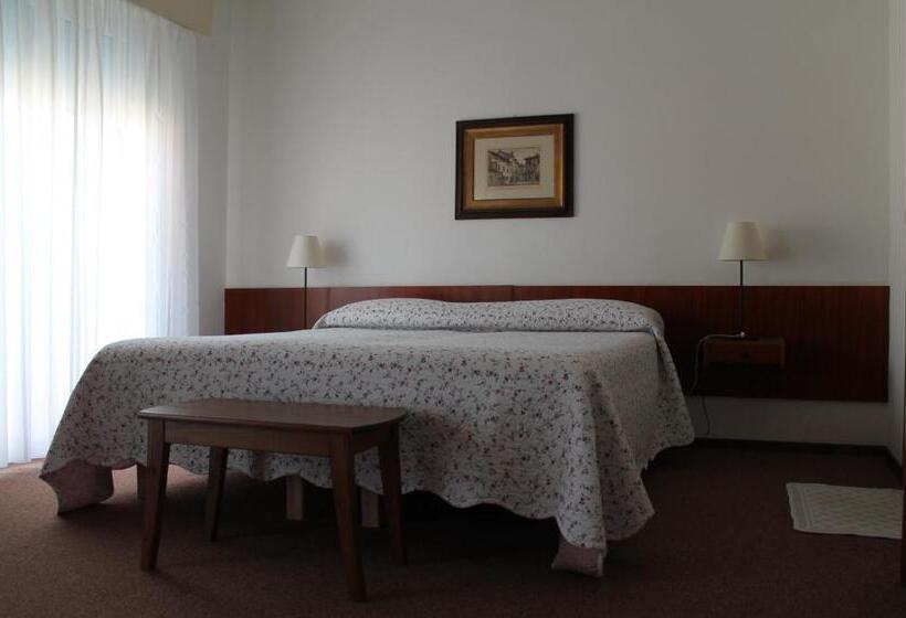 پانسیون Villa Corallo