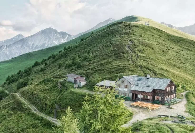 Gradonna Mountain Resort Chalets &