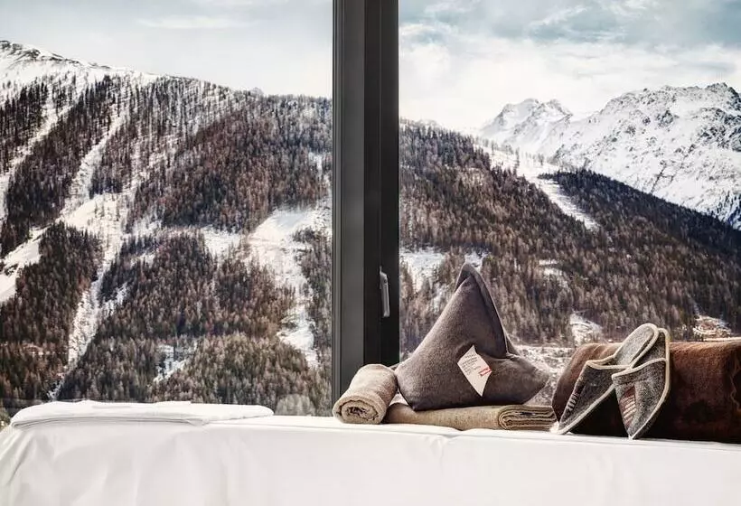 Gradonna Mountain Resort Chalets &